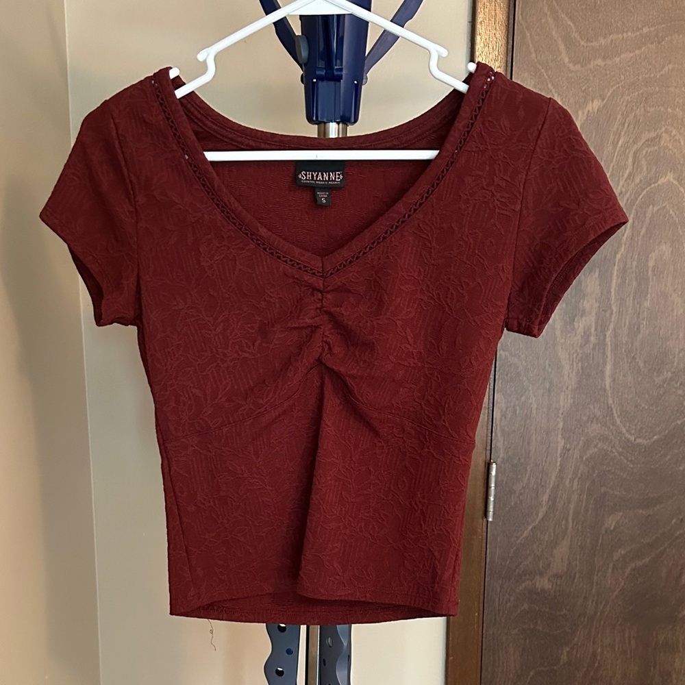 Shyanne Burgundy Short Sleeve V-Neck Top